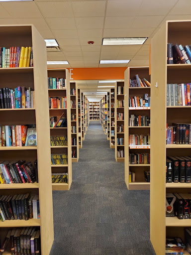 Used Book Store «2nd & Charles», reviews and photos, 6606 S Parker Rd, Aurora, CO 80016, USA