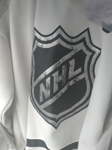 Dry Cleaner «Grapevine Laundry and Linens», reviews and photos, 2826 State St, Erie, PA 16508, USA