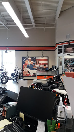 Harley-Davidson Dealer «Petersons Harley-Davidson South», reviews and photos