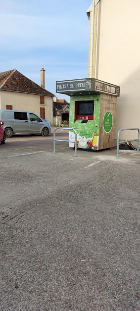 Distributeur pizza Le Trinquet à Saint-Parres-lès-Vaudes