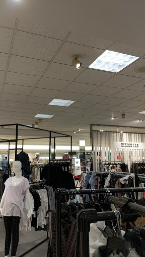 Department Store «Lord & Taylor», reviews and photos, 158 Walt Whitman Rd, Huntington Station, NY 11746, USA