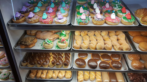 Donut Shop «Mesa Donuts», reviews and photos, 6008 E McKellips Rd, Mesa, AZ 85215, USA