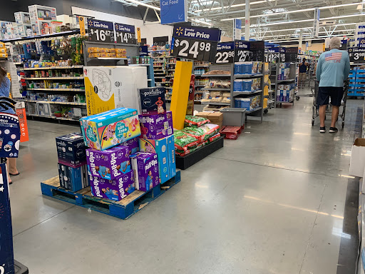 Discount Store «Walmart», reviews and photos, 2140 Bloomingdale Ave, Valrico, FL 33596, USA