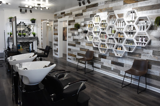 Hair Salon «Sesso Bella Salon & Spa», reviews and photos, 69 E 1st St, Fond du Lac, WI 54935, USA