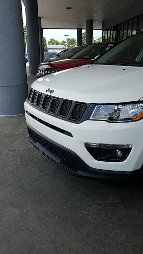 Car Dealer «Westgate Chrysler Jeep Dodge Ram», reviews and photos, 2695 E Main St, Plainfield, IN 46168, USA