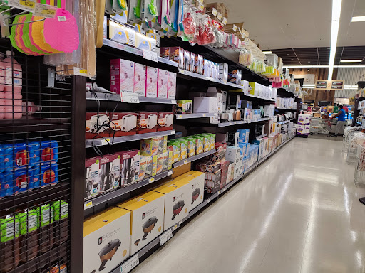 Asian Grocery Store «V & T Supermarket», reviews and photos, 12 N Franklin St, Hempstead, NY 11550, USA