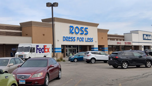 Clothing Store «Ross Dress for Less», reviews and photos, 5915 75th St, Kenosha, WI 53140, USA