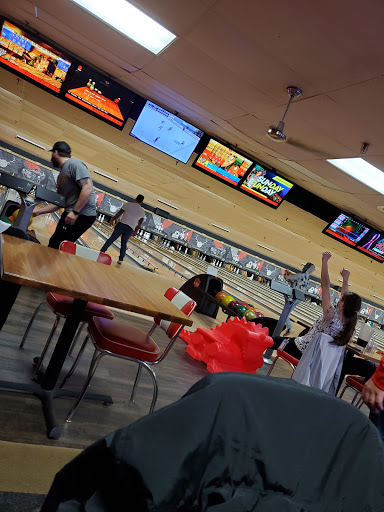 Bowling Alley «AMF Auburn Lanes», reviews and photos, 101 Southbridge St, Auburn, MA 01501, USA