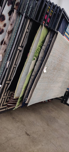 Discount Store «Bargain Hunt», reviews and photos, 3137 Dixie Hwy, Erlanger, KY 41018, USA