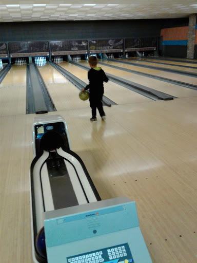 Bowling Alley «Regal Lanes», reviews and photos, 27663 Mound Rd, Warren, MI 48092, USA