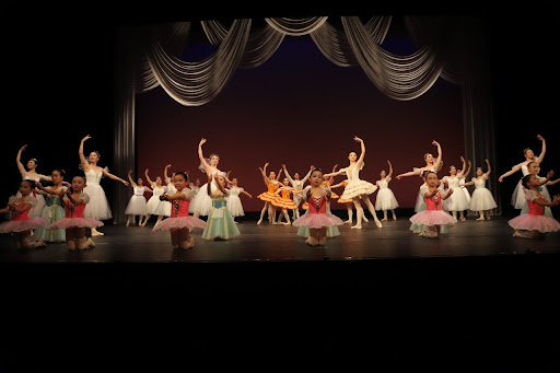 ダンススクール Ballet Studio Plie