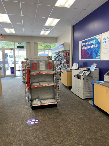 Print Shop «FedEx Office Print & Ship Center», reviews and photos, 6317 Bee Cave Rd #240, Austin, TX 78746, USA