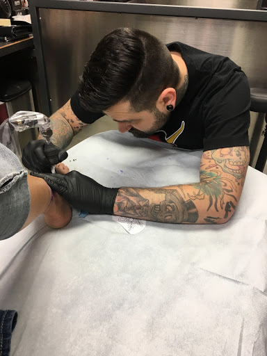 Tattoo Shop «Rockstar Tattoo & Co.», reviews and photos, 2707 S 108th St, West Allis, WI 53227, USA