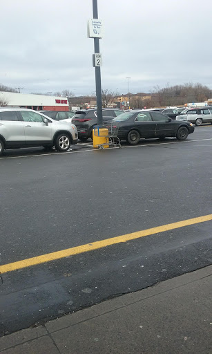 Shopping Mall «Berkshire Shopping Center», reviews and photos, 67 Newtown Rd, Danbury, CT 06810, USA