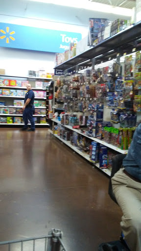Department Store «Walmart Supercenter», reviews and photos, 3900 Fountain Square Pl, Waukegan, IL 60085, USA