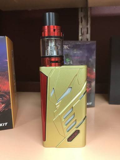 Tobacco Shop «Robbins Cigar Co», reviews and photos, 5 Davis Square, Somerville, MA 02144, USA