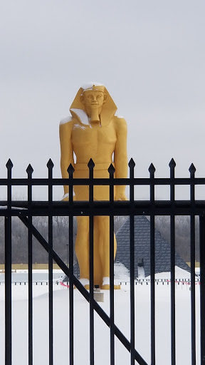 Tourist Attraction «Gold Pyramid House», reviews and photos, 37921 N Dilleys Rd, Wadsworth, IL 60083, USA