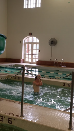 Community Center «Sylvester Powell Jr. Community Center», reviews and photos, 6200 Martway St, Mission, KS 66202, USA