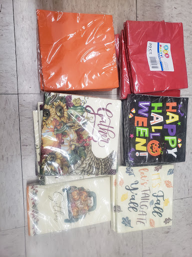 Discount Store «Dollar General», reviews and photos, 410 W Broad St, Forney, TX 75126, USA