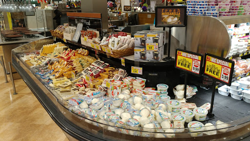 Grocery Store «Harris Teeter», reviews and photos, 3779 Boston St, Baltimore, MD 21224, USA