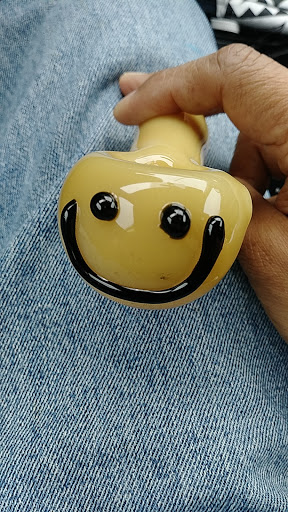 Vaporizer Store «Wild Bills Tobacco», reviews and photos, 205 E Columbia Ave, Battle Creek, MI 49015, USA