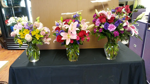Florist «Blooms & Bouquets», reviews and photos, 2502 N Howard Ave, Tampa, FL 33607, USA