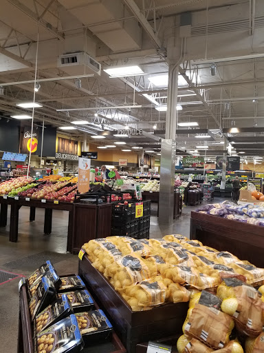 Grocery Store «Fred Meyer», reviews and photos, 11565 SW Pacific Hwy, Tigard, OR 97223, USA