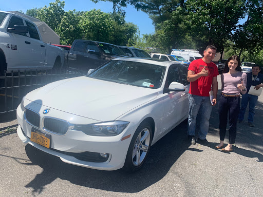 Used Car Dealer «Huntington Auto Mall», reviews and photos, 493 E Jericho Turnpike, Huntington Station, NY 11746, USA