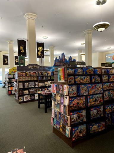 Book Store «Barnes & Noble», reviews and photos, 700 4th St, Santa Rosa, CA 95404, USA
