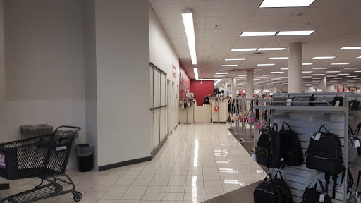 Clothing Store «Burlington Coat Factory», reviews and photos, 350 Towne Center Cir, Sanford, FL 32771, USA