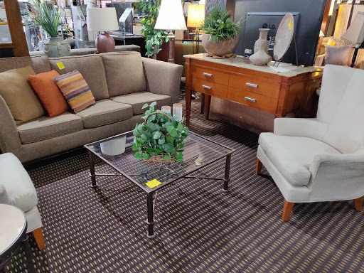 Used Furniture Store «IRCA», reviews and photos, 2620 E Greenway Rd, Phoenix, AZ 85032, USA