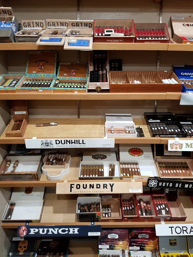 Cigar Shop «Fumar Cigars Inc.», reviews and photos, 2010 W Parkside Ln, Phoenix, AZ 85027, USA