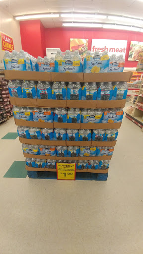 Grocery Store «Save-A-Lot», reviews and photos, 933 N Central Ave, Umatilla, FL 32784, USA