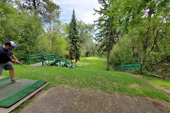 Kinsmen Pitch & Putt