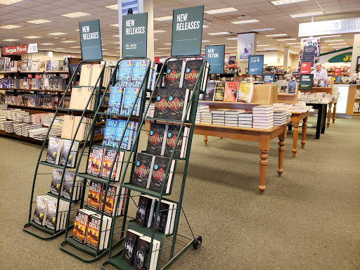 Book Store «Barnes & Noble», reviews and photos, 1701 E Empire St, Bloomington, IL 61704, USA