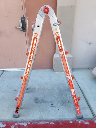 Thrift Store «Bargains Thrift Shop», reviews and photos, 77940 Country Club Dr, Palm Desert, CA 92211, USA