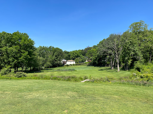Golf Course «Silver Lake Golf Course», reviews and photos, 915 Victory Blvd, Staten Island, NY 10301, USA