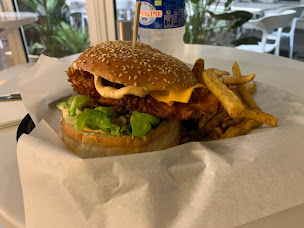 Photo n°24 de Aura Burger and Coffee - Burger à la française - Café - Service Livraison - La Grande-Motte à La Grande-Motte ()