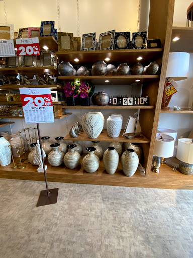 Home Goods Store «Pier 1 Imports», reviews and photos, 18047 Highwoods Preserve Pkwy, Tampa, FL 33647, USA