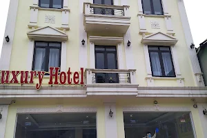 Luxury hotel image