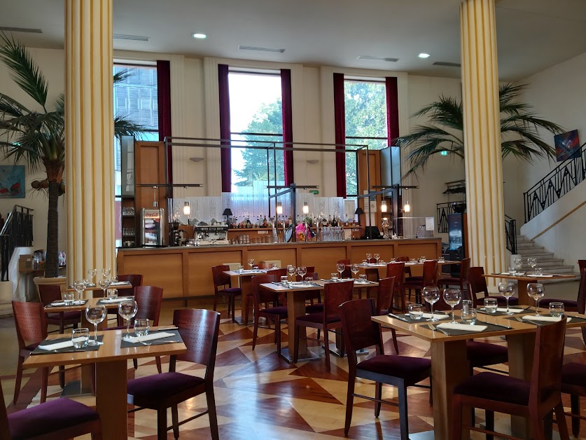 La grande brasserie de l'atrium à Dax (Landes 40)