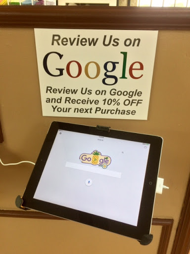 Pawn Shop «Pine Ridge Pawn & Jewelry», reviews and photos, 2033 Pine Ridge Rd #4, Naples, FL 34109, USA