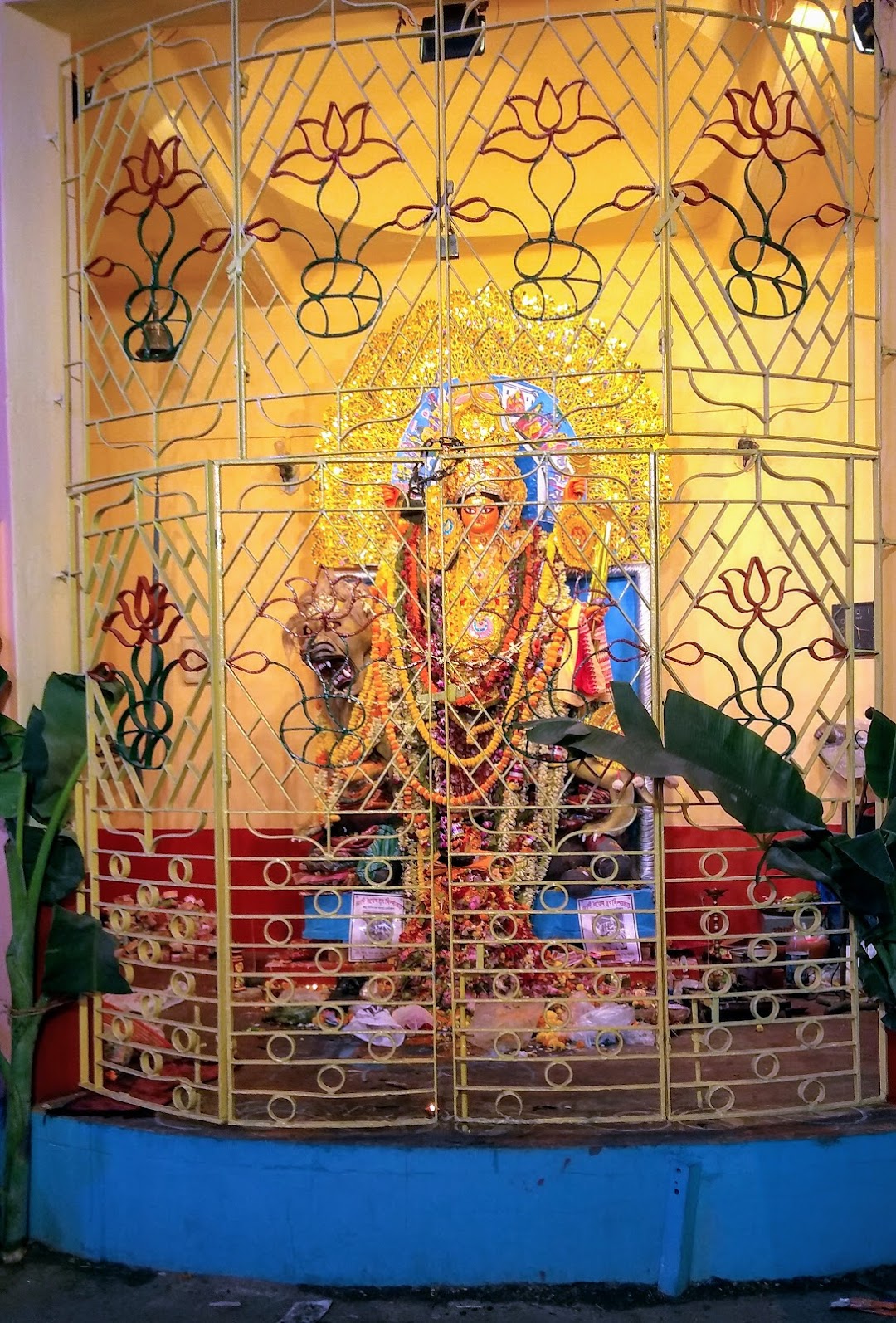 Kamarhati Sasthitala Puja Mandap ষষ্ঠীতলা পূজা মণ্ডপ