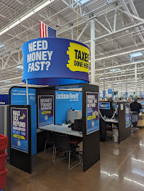 Jackson Hewitt Tax Service - Photo 6 - Car repair in Fresno, CA, Fresno