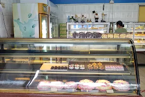 Freshway Bakery and Cake House image