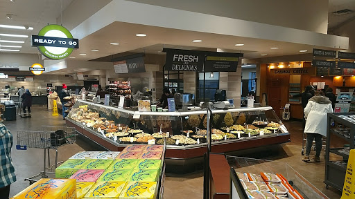 Grocery Store «Lunds & Byerlys Chanhassen», reviews and photos, 800 W 78th St, Chanhassen, MN 55317, USA