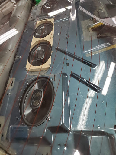 Car Stereo Store «M & K Electronics Inc», reviews and photos, 2848 N Cicero Ave, Chicago, IL 60641, USA