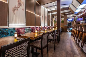 Surya Utrecht | Indiaas & Nepalees restaurant & bar image