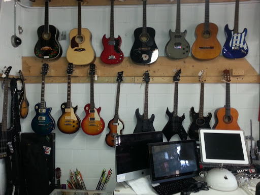 Pawn Shop «Jackpot Pawn Shop», reviews and photos, 33665 Groesbeck Hwy, Fraser, MI 48026, USA