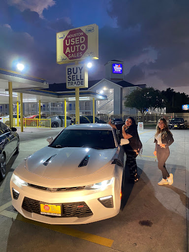 Used Car Dealer «Houston Used Auto Sales», reviews and photos, 8725 Cypress Creek Pkwy, Houston, TX 77070, USA